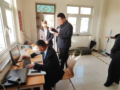 內(nèi)鄉(xiāng)分局開展“移動(dòng)源污染治理企業(yè)服務(wù)主題月”系列活動(dòng)，賦能企業(yè)網(wǎng)絡(luò)技術(shù)服務(wù)